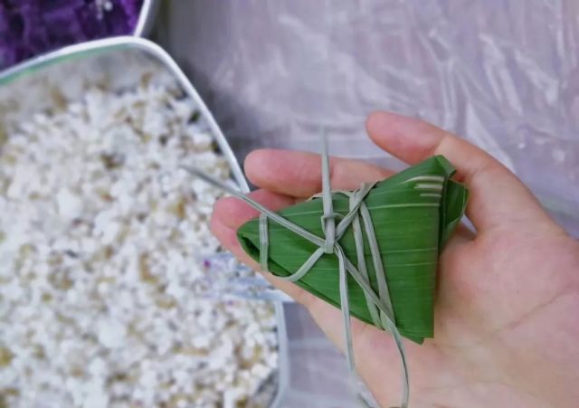高端拉床,專用機床,内拉床,外拉床,數控機床,自動化生産線,工業機器人