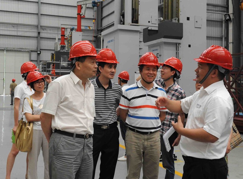 高端拉床,專用機床,内拉床,外拉床,數控機床,自動化生産線,工業機器人,拉床,拉刀,自動化