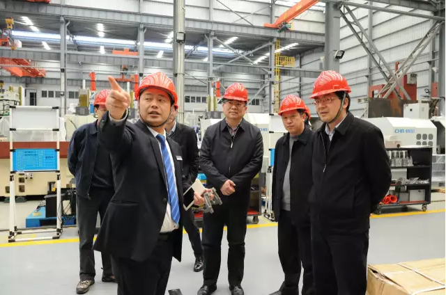 高端拉床,專用機床,内拉床,外拉床,數控機床,自動化生産線,工業機器人,拉床,拉刀,自動化