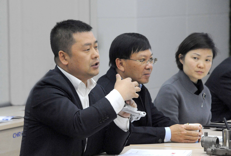 高端拉床,專用機床,内拉床,外拉床,數控機床,自動化生産線,工業機器人,拉床,拉刀,自動化