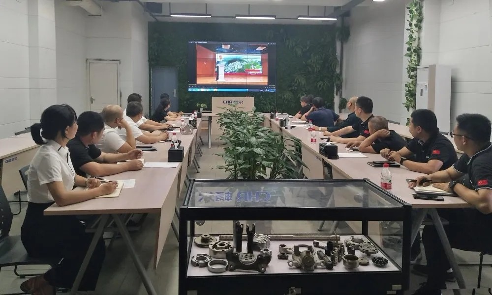 拉床,拉刀,自動化,高端拉床,專用機床,内拉床,外拉床,數控機床,自動化生産線,工業機器人