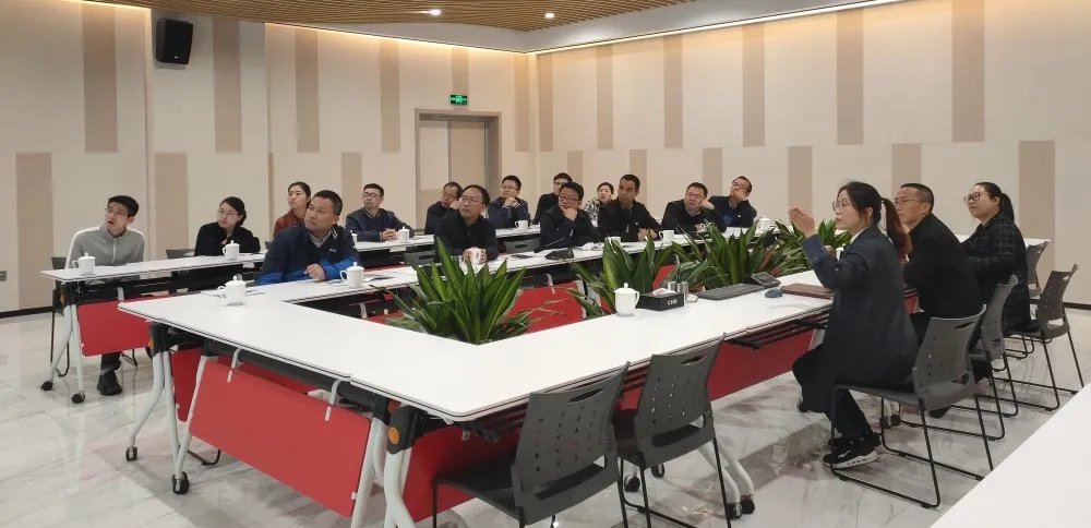 拉床,拉刀,自動化,高端拉床,專用機床,内拉床,外拉床,數控機床,自動化生産線,工業機器人