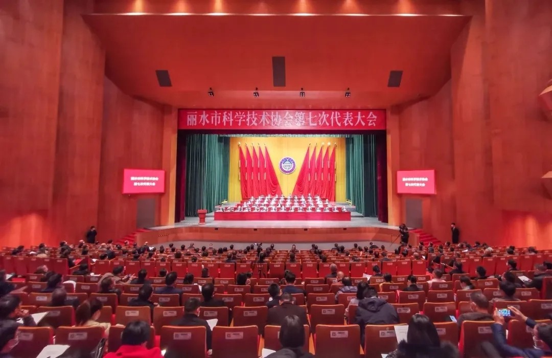 拉床,拉刀,自動化,高端拉床,專用機床,内拉床,外拉床,數控機床,自動化生産線,工業機器人