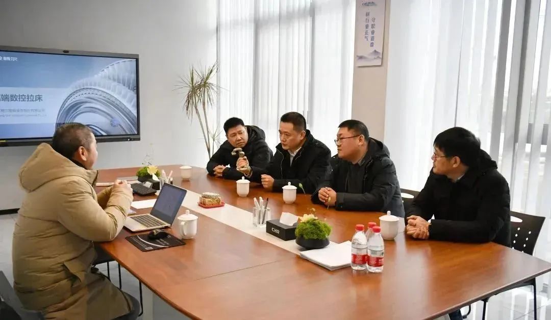拉床,拉刀,自動化,高端拉床,專用機床,内拉床,外拉床,數控機床,自動化生産線,工業機器人