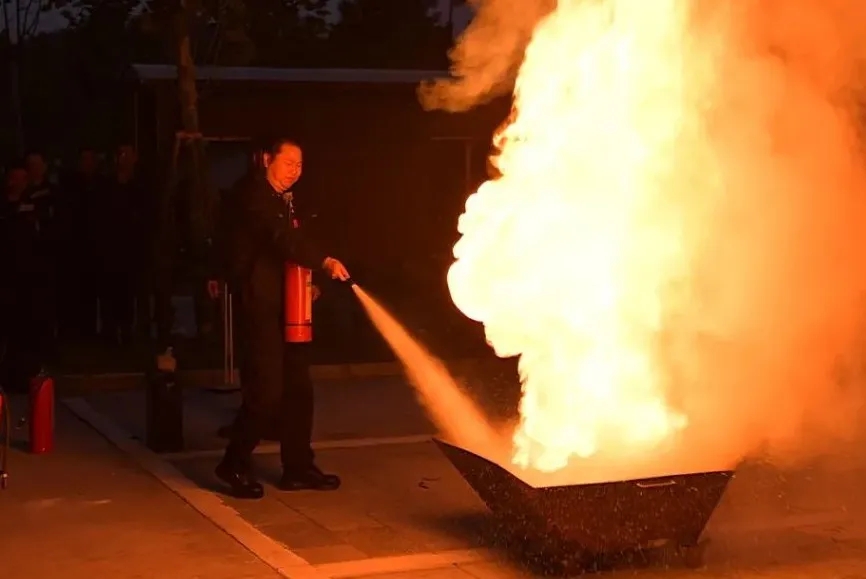 1635471144621206.jpg 640.webp (3).jpg